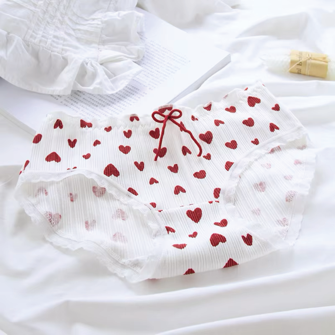 Scarlet Desires (SD040)