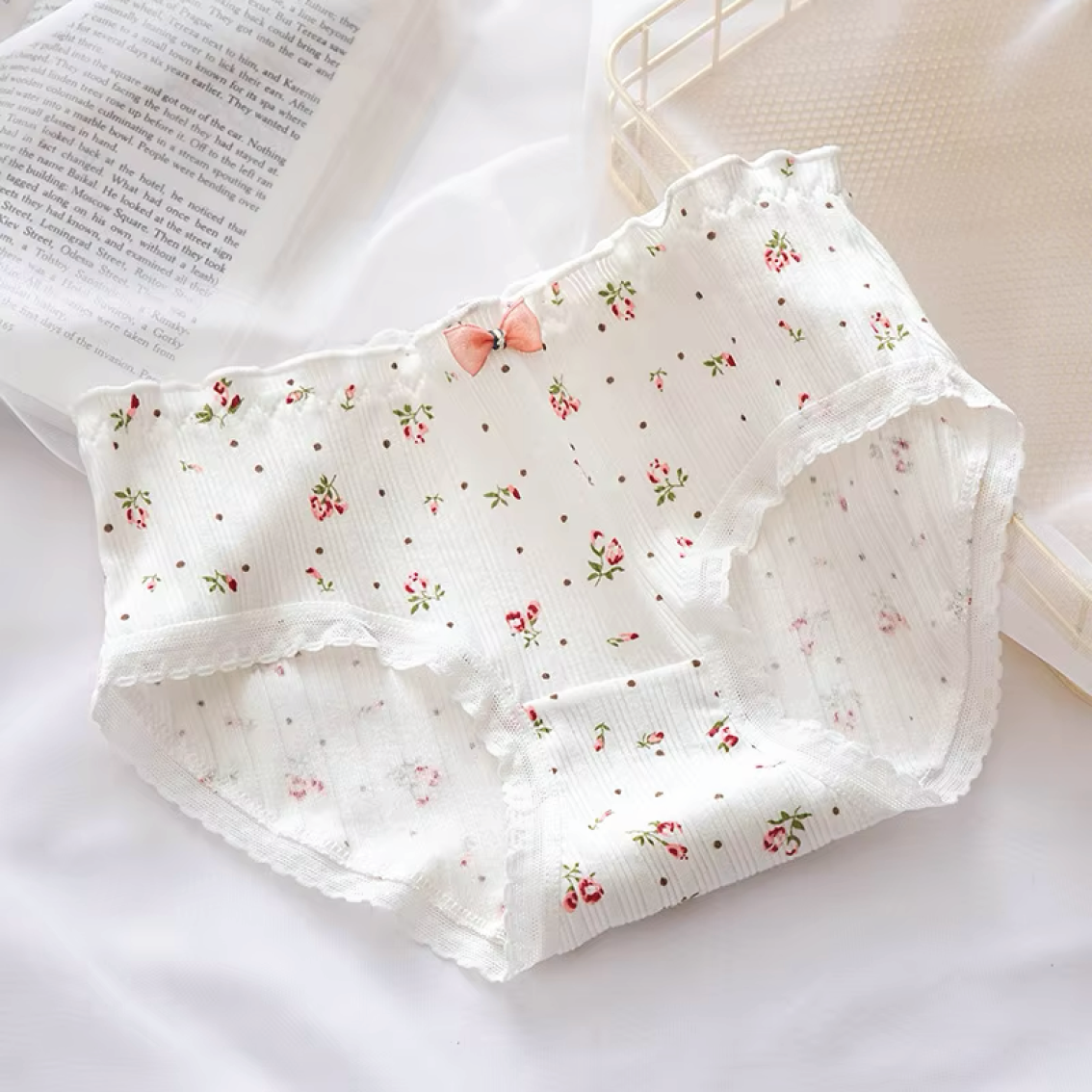 Floral Whisper (FW030)