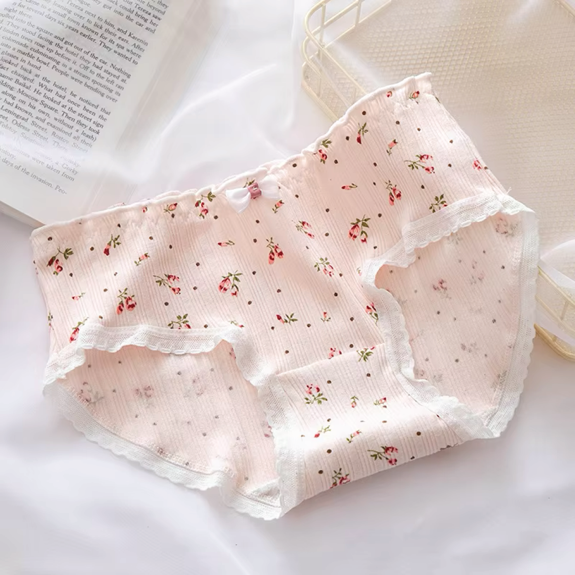 Floral Whisper (FW030)