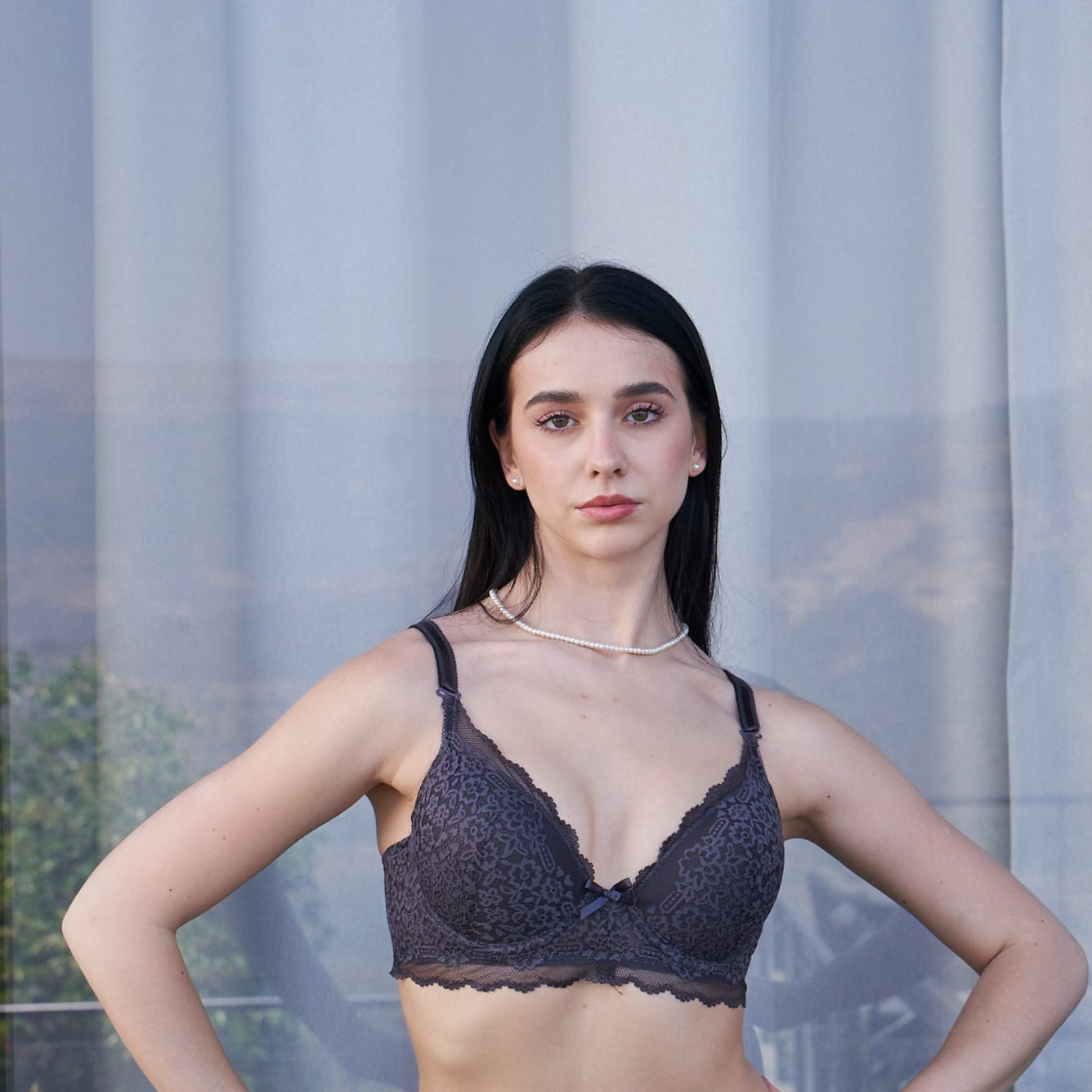 Lace & Grace (LG390)