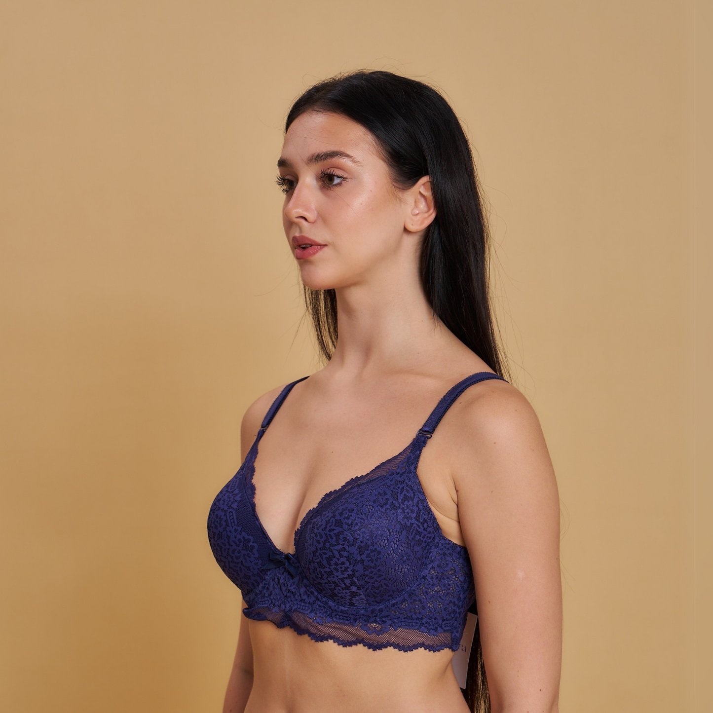 Lace & Grace (LG390)