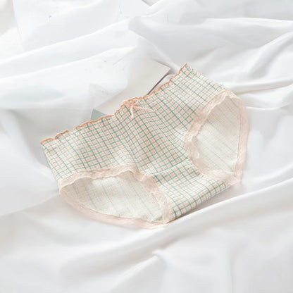 Checks Charm (CC001)